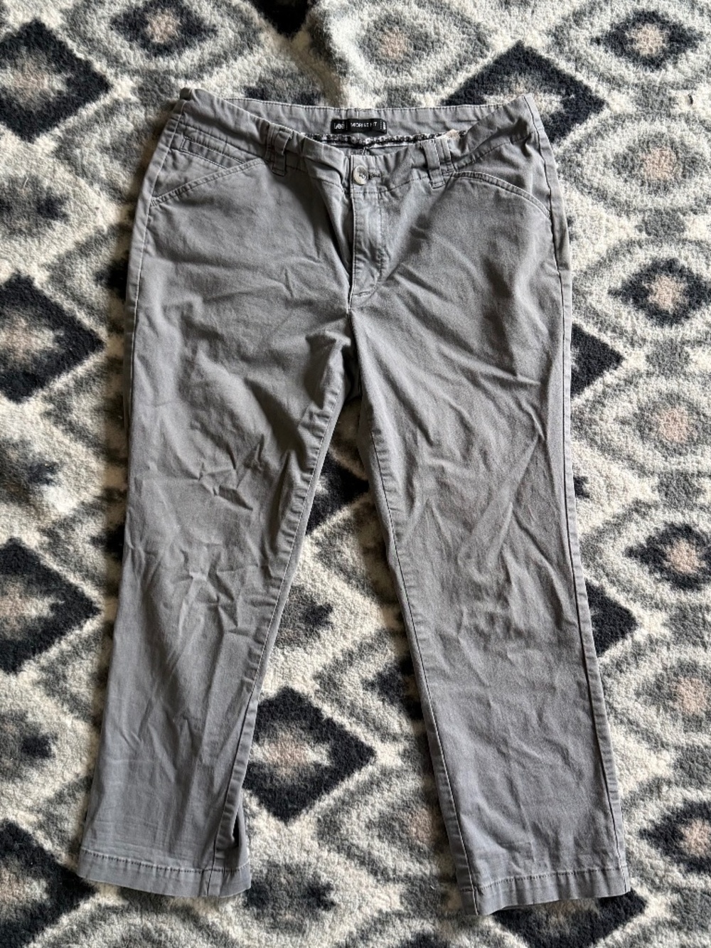 Lee Midrise Fit Chinos – Women’s Size 10 Medium – Gray
